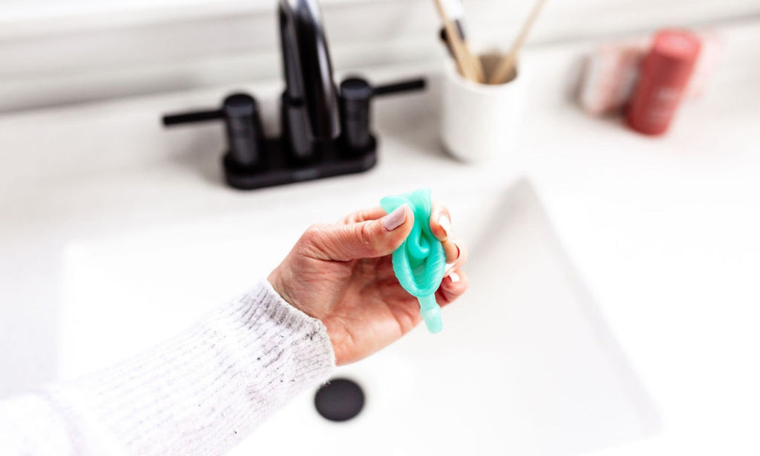 How to Insert A Menstrual Cup